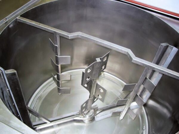 103-0363_img Kotły z mieszadłem